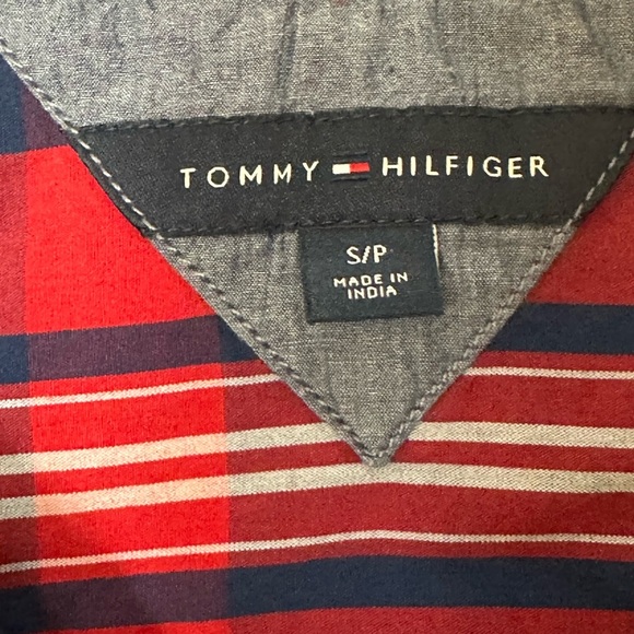 Tommy Hilfiger Red and Blue Button Down Shirt - Picture 5 of 10
